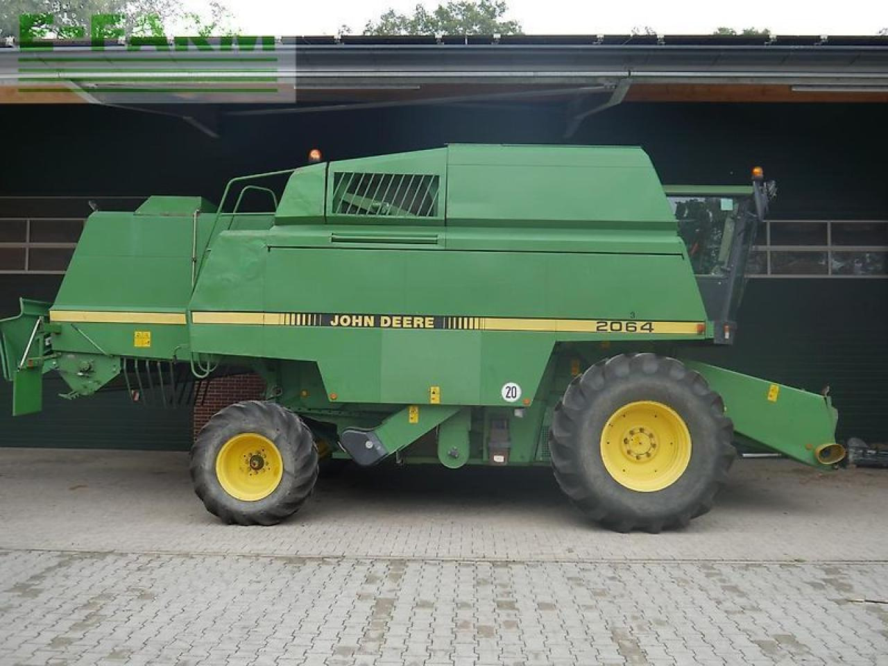 John Deere 2064 + 6m schneidwerk - Зърнокомбайн: снимка 2 John Deere 2064 + 6m schneidwerk - Зърнокомбайн: снимка 2