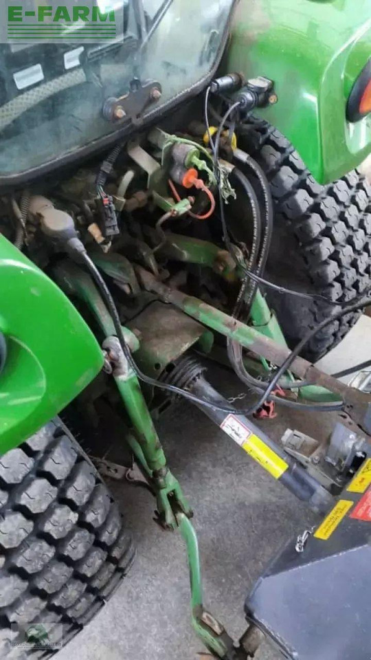 John Deere 3046r - Трактор: снимка 5 John Deere 3046r - Трактор: снимка 5