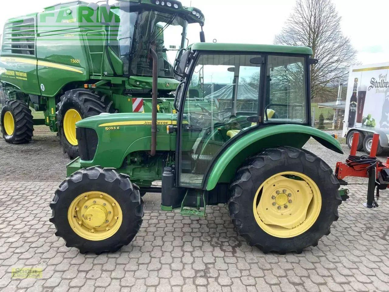 John Deere 5055e - Трактор: снимка 4 John Deere 5055e - Трактор: снимка 4