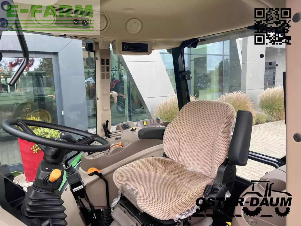 John Deere 5058e - Трактор: снимка 4 John Deere 5058e - Трактор: снимка 4