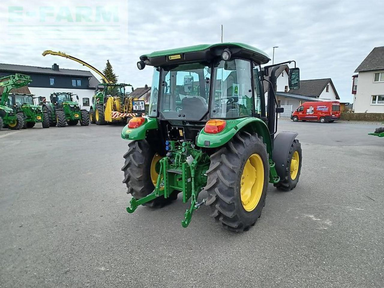 John Deere 5058e - Трактор: снимка 4 John Deere 5058e - Трактор: снимка 4