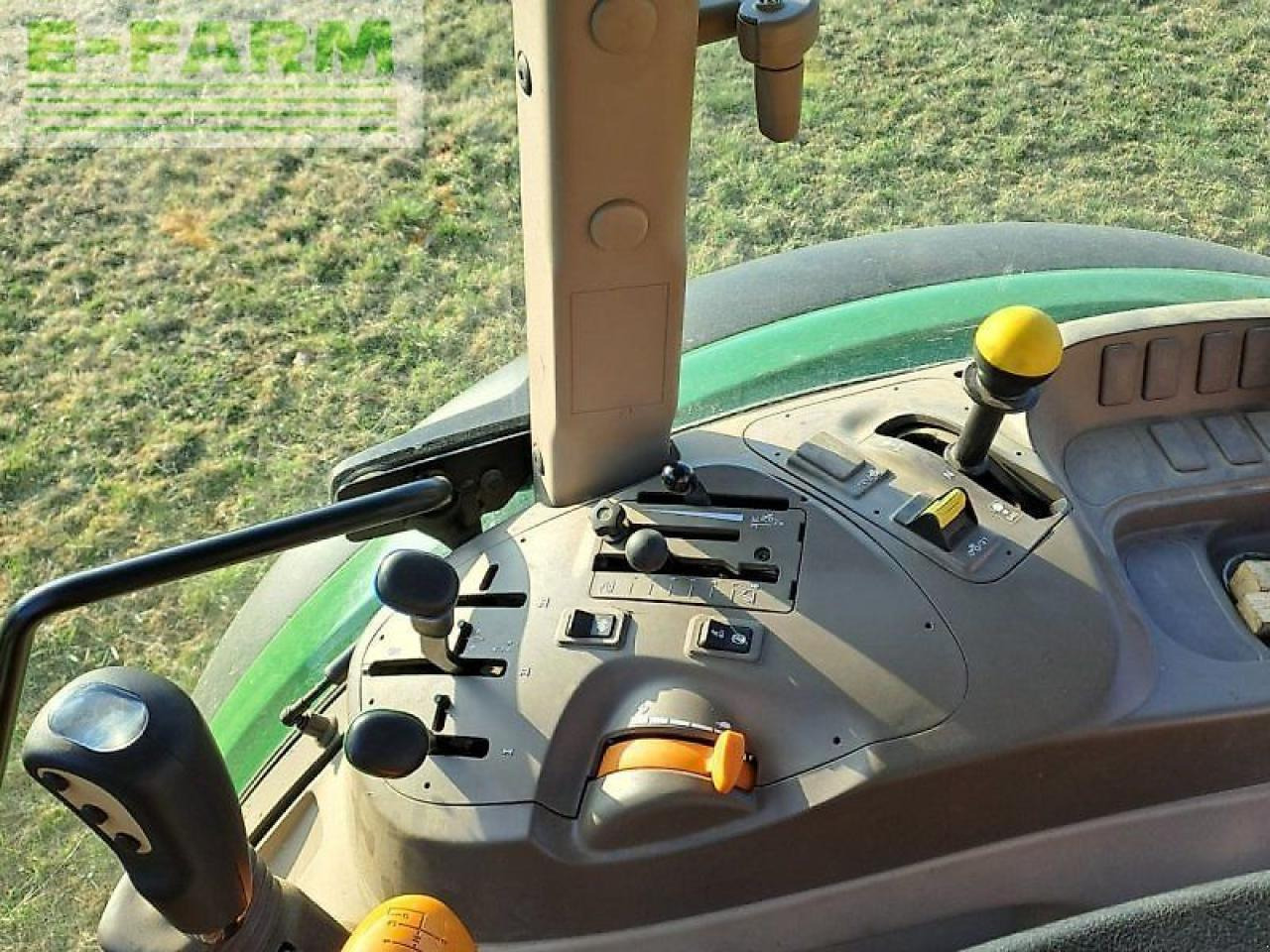 John Deere 5070m 5070 m 49900€ - Трактор: снимка 5 John Deere 5070m 5070 m 49900€ - Трактор: снимка 5