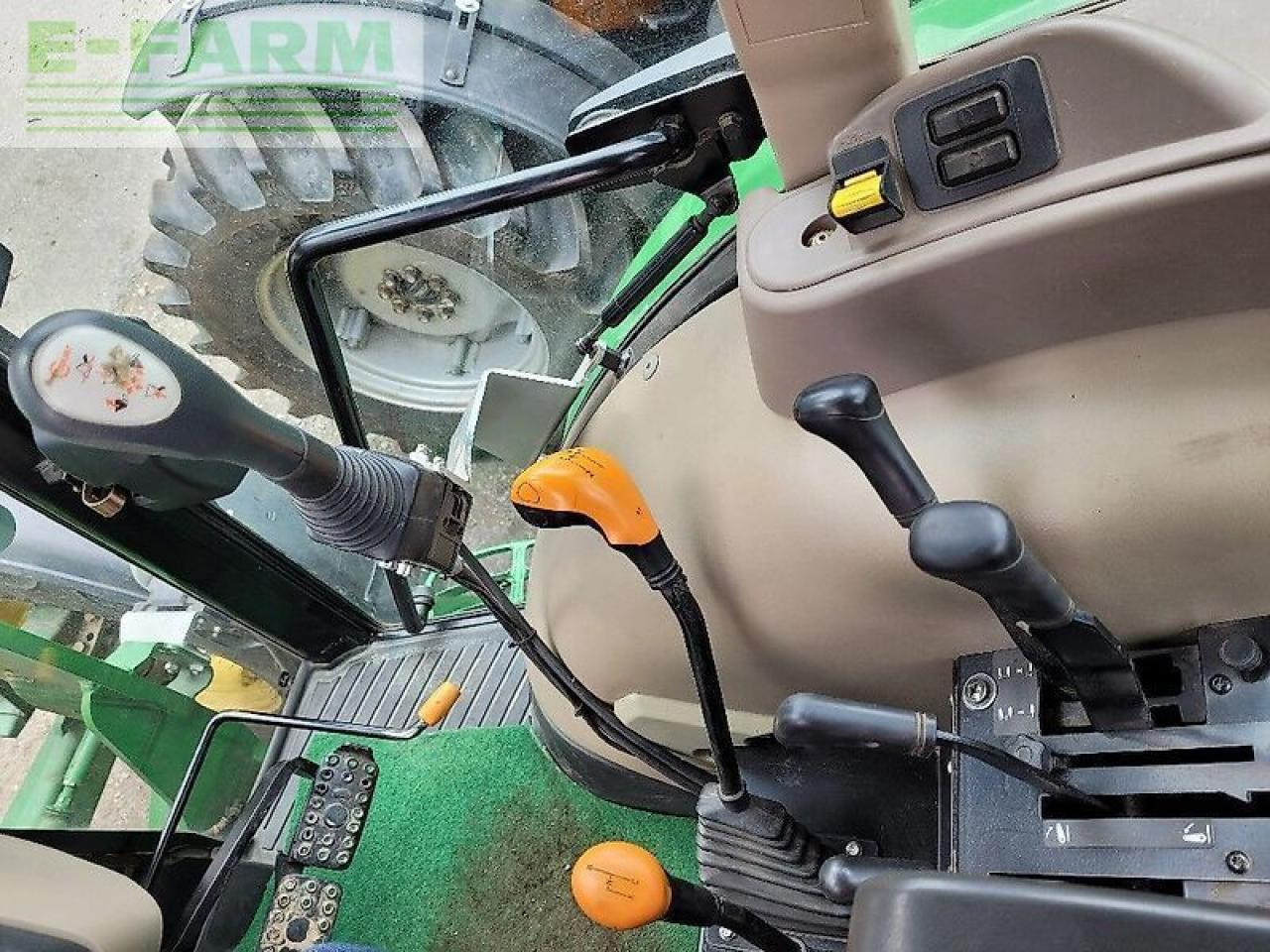 John Deere 5075 e - Трактор: снимка 5 John Deere 5075 e - Трактор: снимка 5