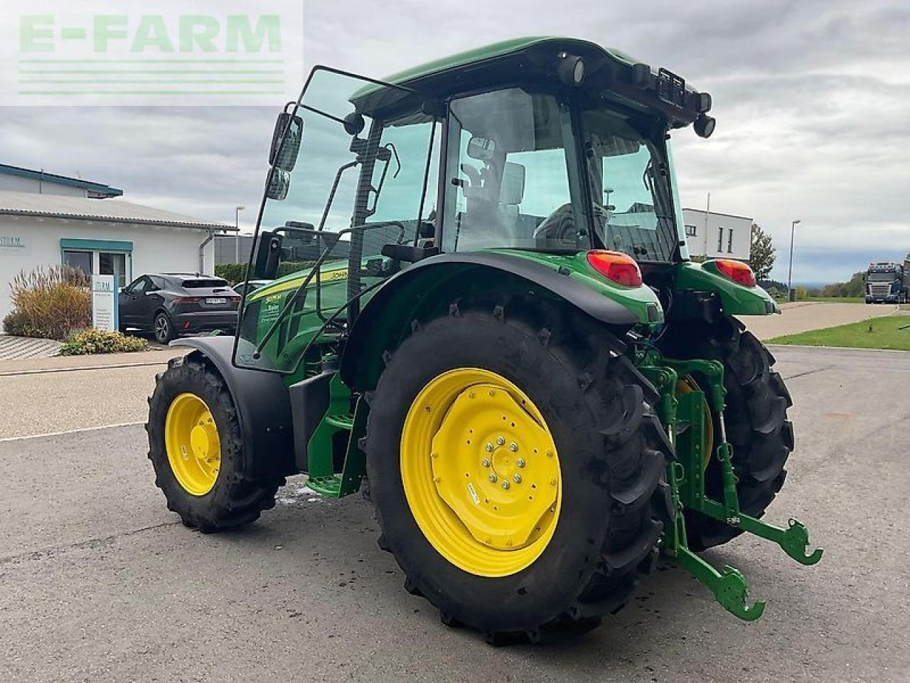 John Deere 5075 m - Трактор: снимка 5 John Deere 5075 m - Трактор: снимка 5