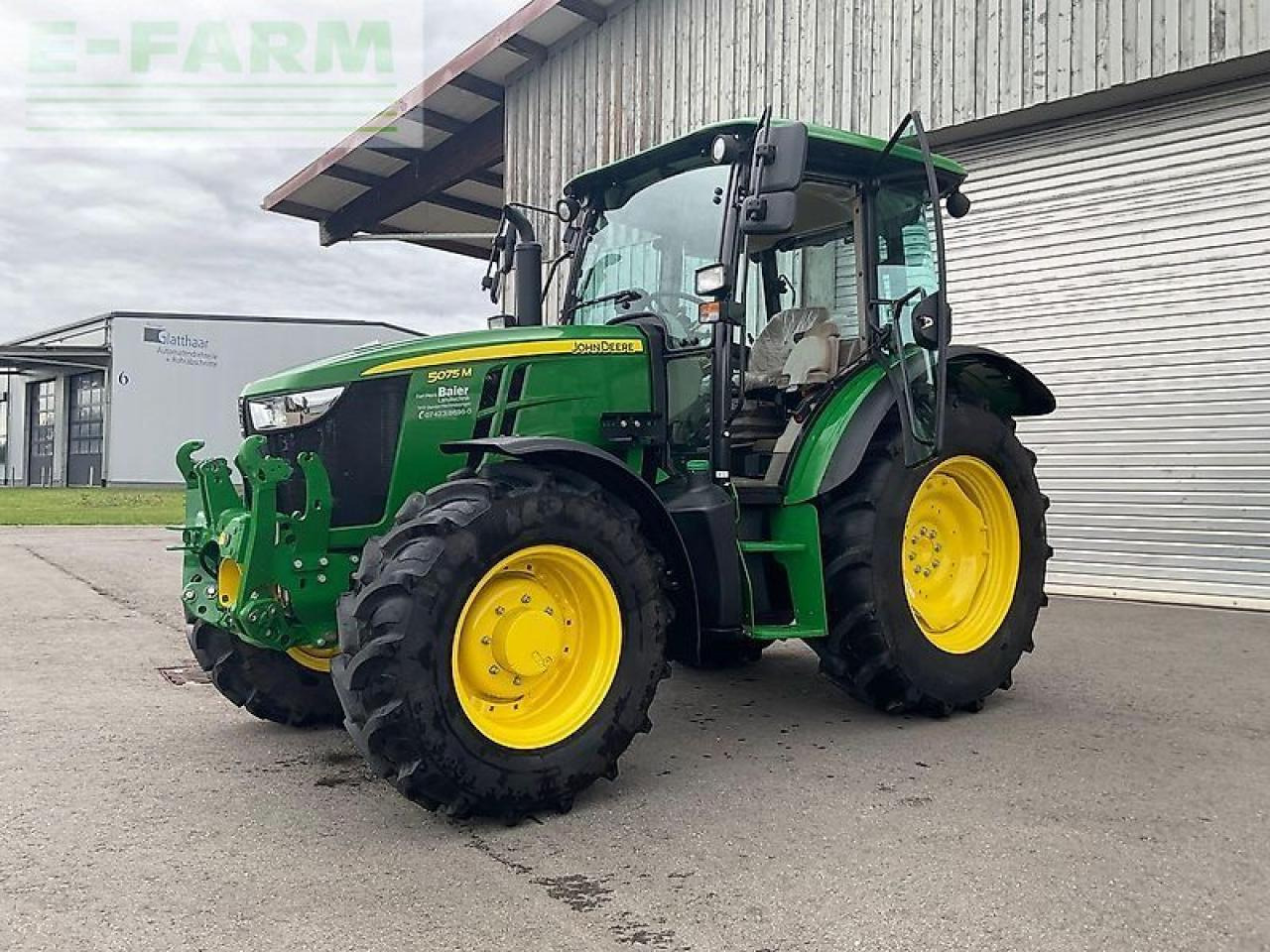 John Deere 5075 m - Трактор: снимка 1 John Deere 5075 m - Трактор: снимка 1