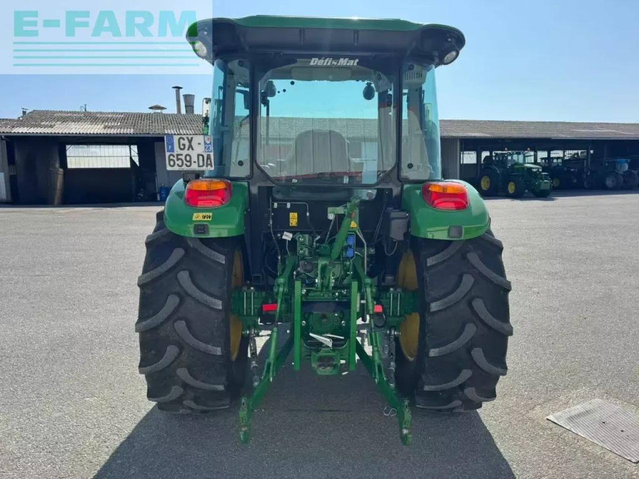 John Deere 5075e - Трактор: снимка 5 John Deere 5075e - Трактор: снимка 5