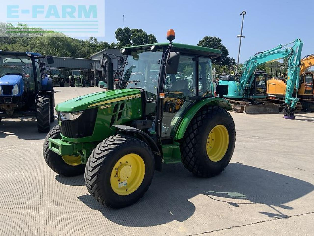 John Deere 5075e tractor (st23600) - Трактор: снимка 4 John Deere 5075e tractor (st23600) - Трактор: снимка 4