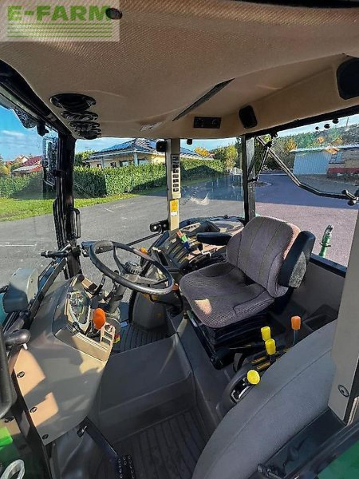 Трактор John Deere 5080 g: снимка 10