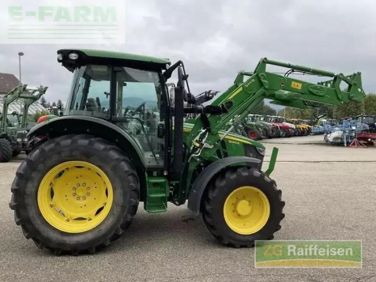 John Deere 5090 r - Трактор: снимка 3 John Deere 5090 r - Трактор: снимка 3