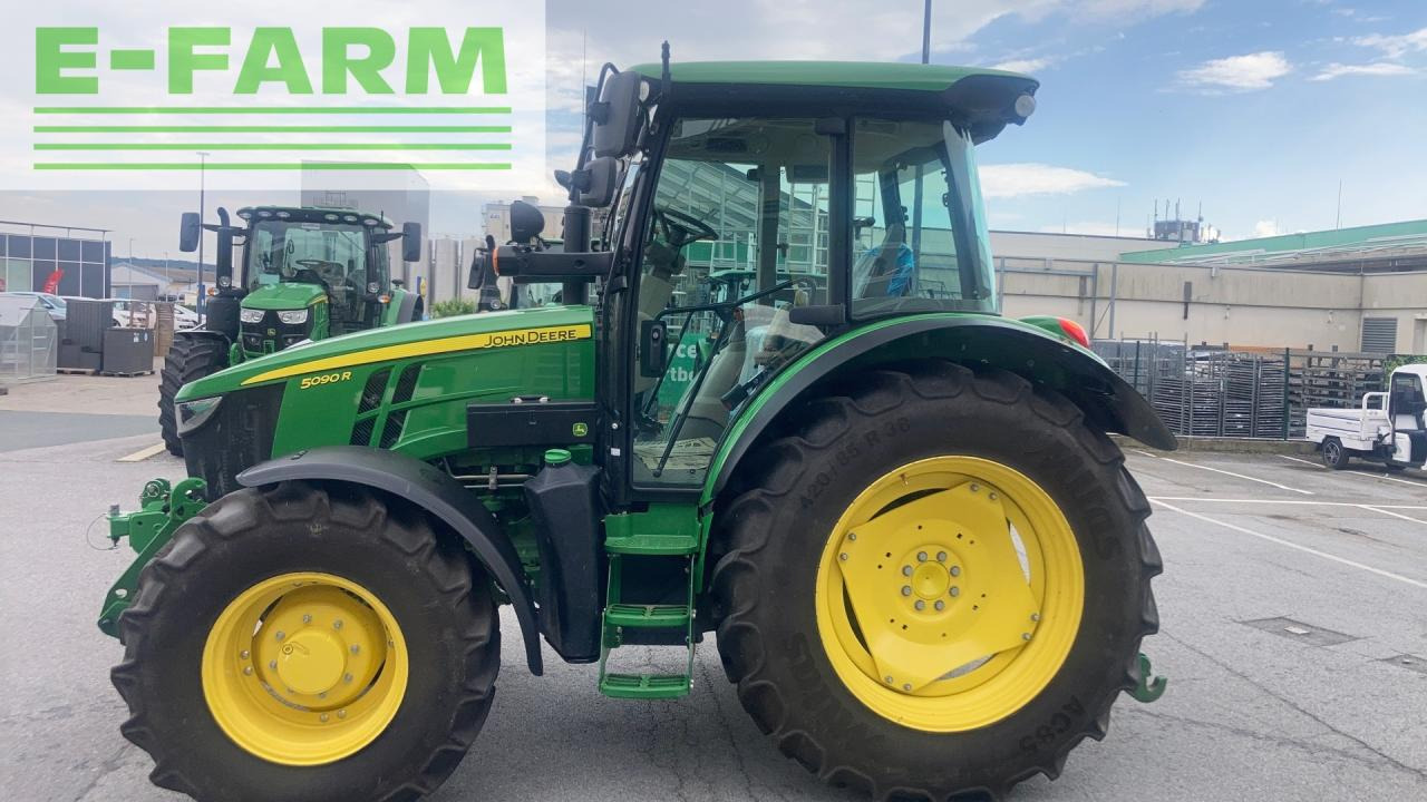 John Deere 5090R - Трактор: снимка 2 John Deere 5090R - Трактор: снимка 2
