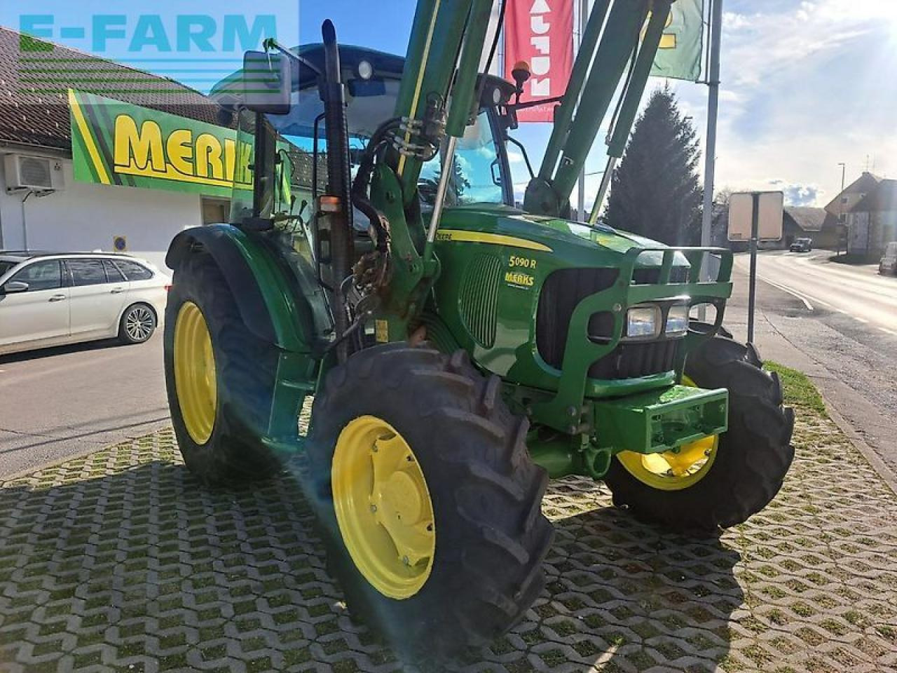 John Deere 5090r - Трактор: снимка 4 John Deere 5090r - Трактор: снимка 4