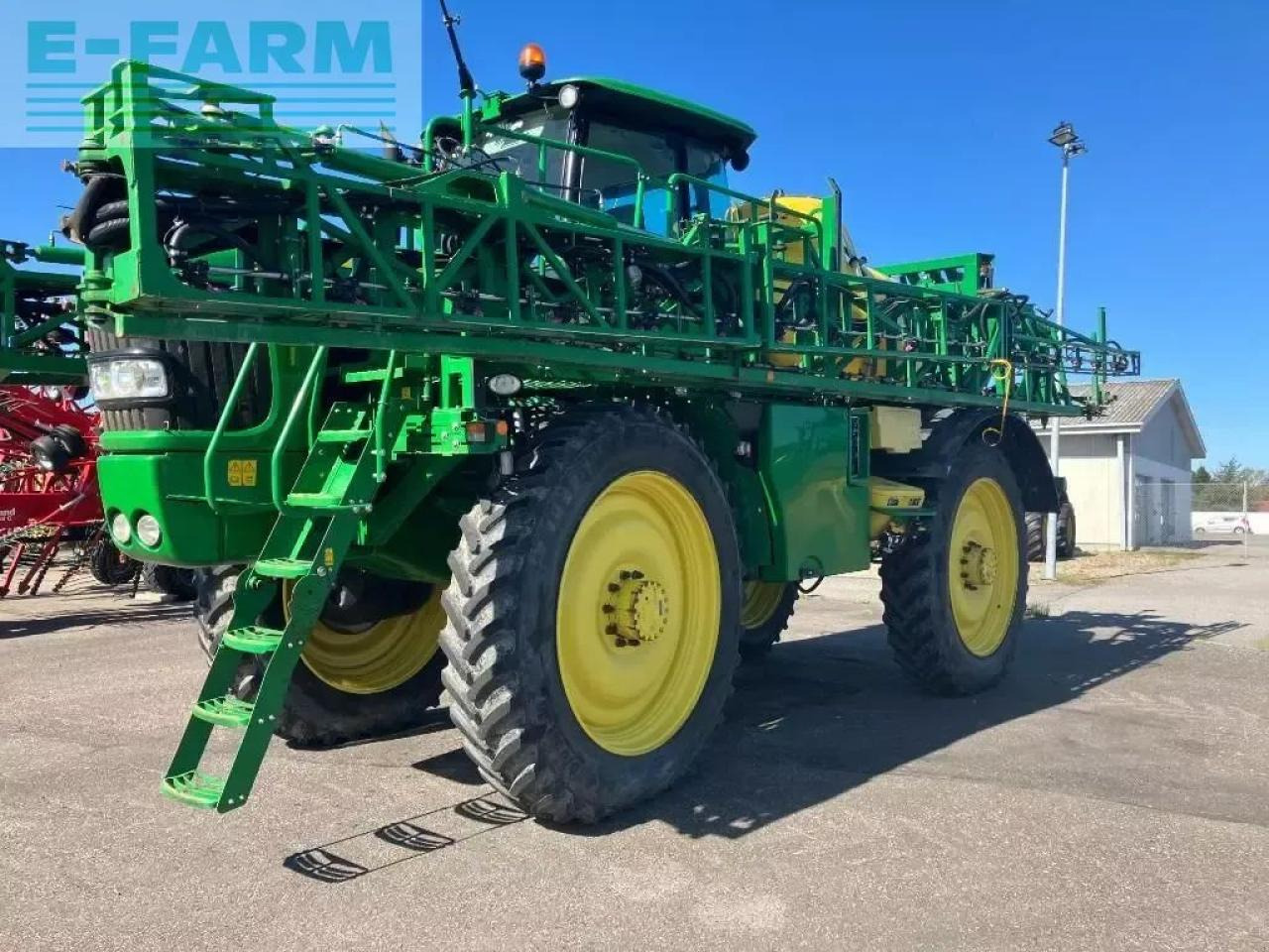 John Deere 5430 i - Прикачна пръскачка: снимка 2 John Deere 5430 i - Прикачна пръскачка: снимка 2