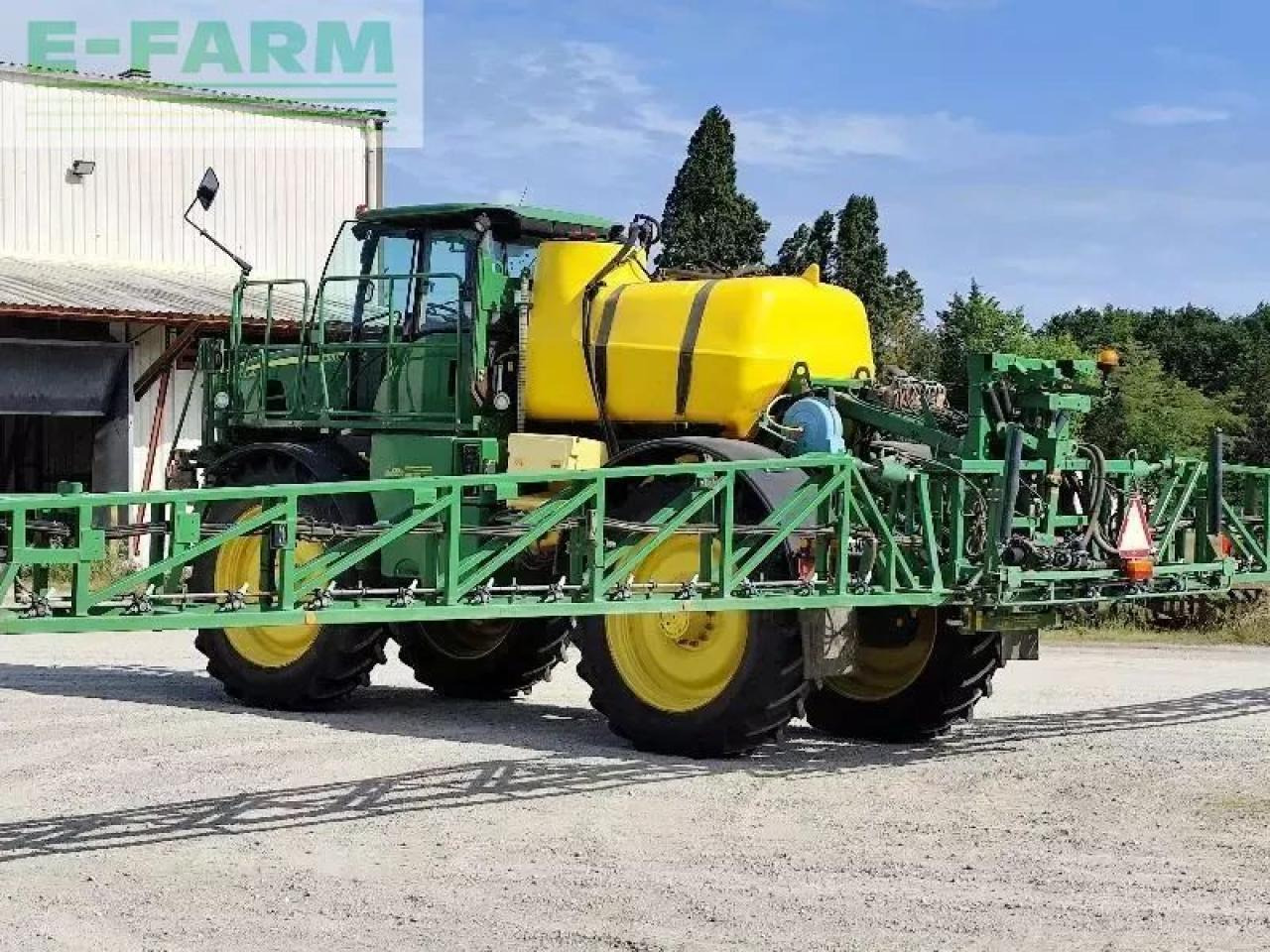 John Deere 5430i - Прикачна пръскачка: снимка 2 John Deere 5430i - Прикачна пръскачка: снимка 2