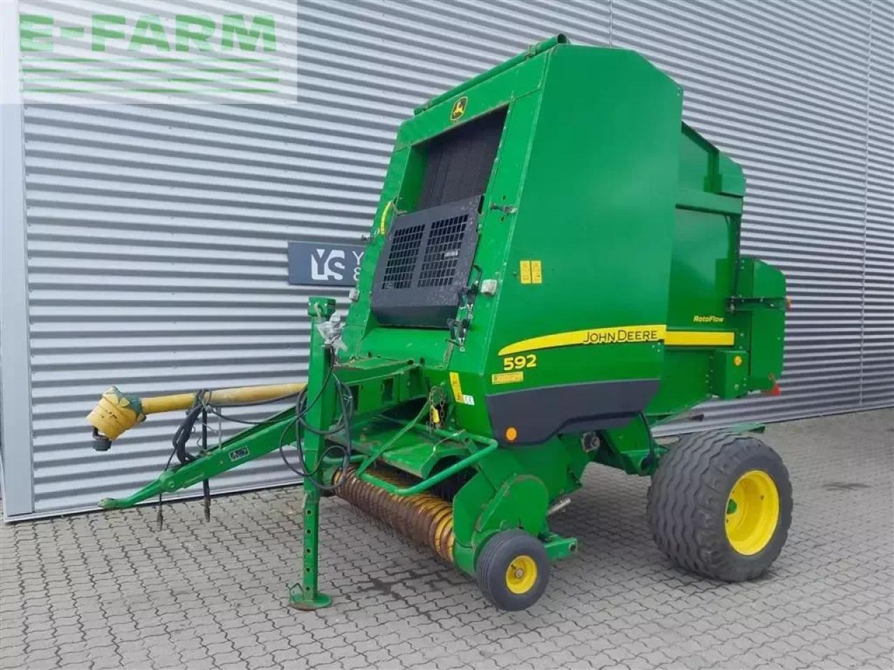 John Deere 592 - Сламопреса за квадратни бали: снимка 2 John Deere 592 - Сламопреса за квадратни бали: снимка 2
