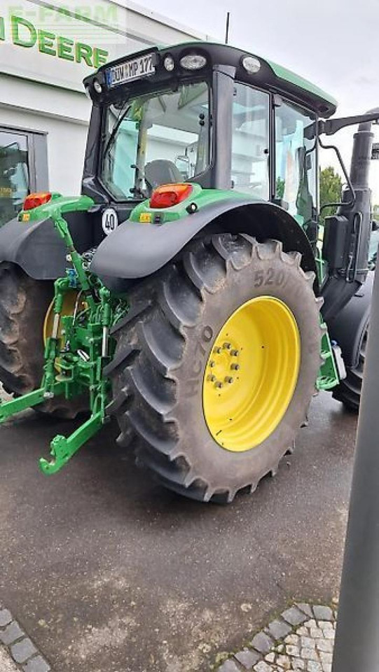 John Deere 6090m - Трактор: снимка 3 John Deere 6090m - Трактор: снимка 3