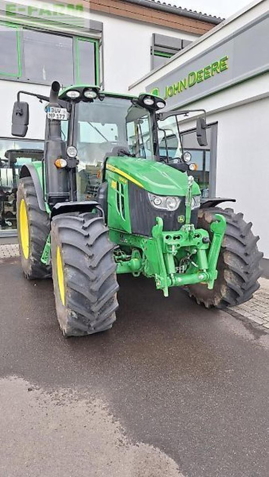 John Deere 6090m - Трактор: снимка 1 John Deere 6090m - Трактор: снимка 1