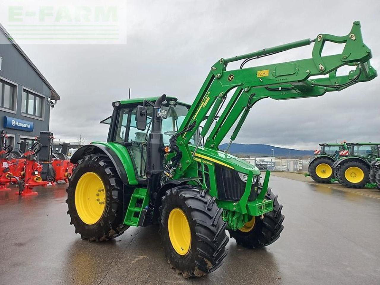 John Deere 6090m - Трактор: снимка 2 John Deere 6090m - Трактор: снимка 2