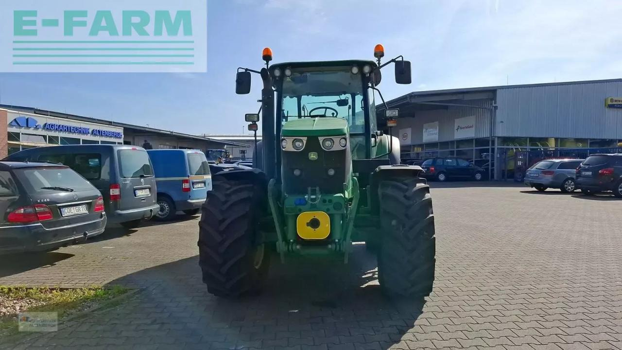 John Deere 6110 mc autoquad-getriebe 24/24 gänge - Трактор: снимка 3 John Deere 6110 mc autoquad-getriebe 24/24 gänge - Трактор: снимка 3