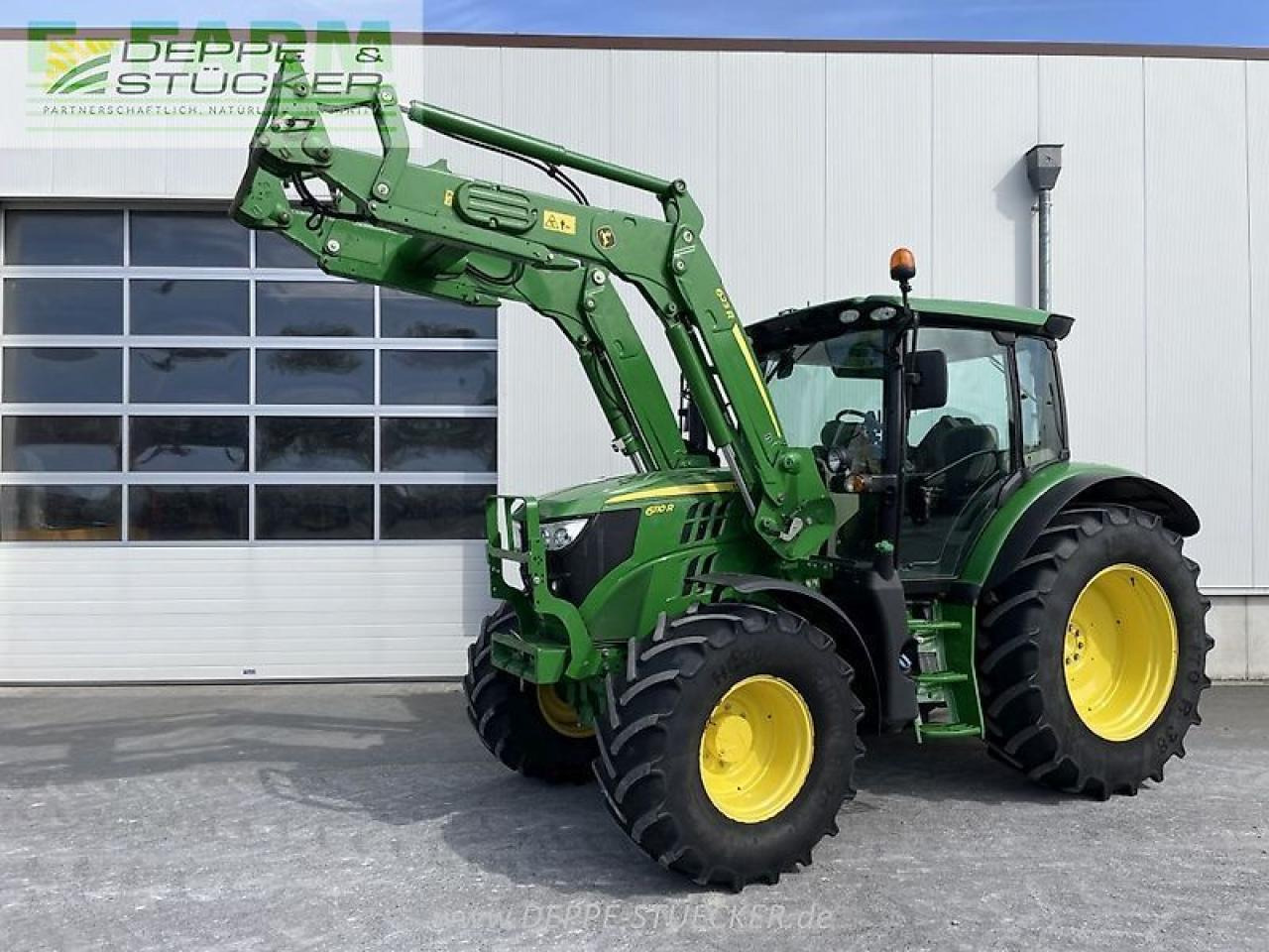 John Deere 6110r - Трактор: снимка 1 John Deere 6110r - Трактор: снимка 1