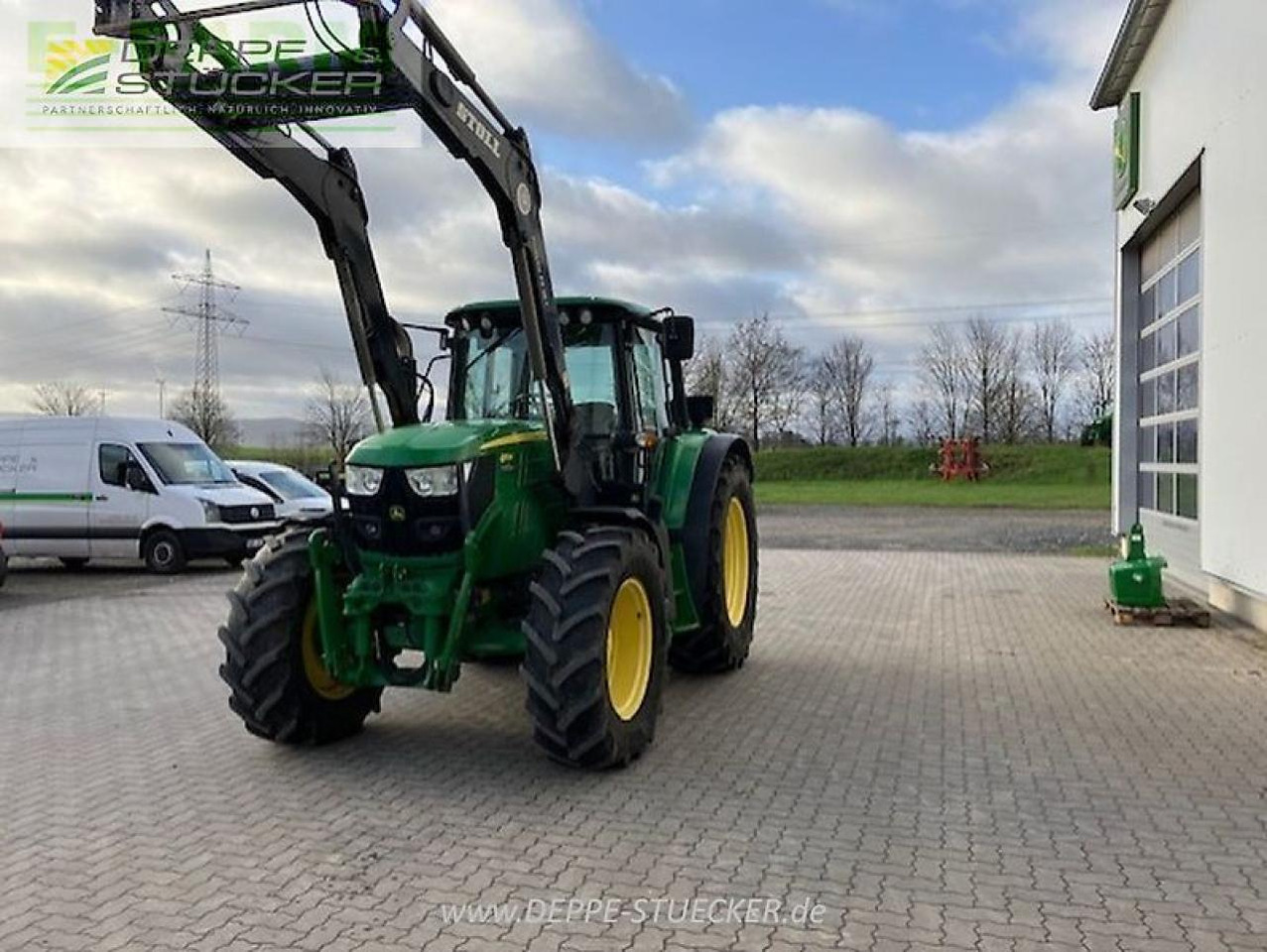 Трактор John Deere 6115m + fz 30.1: снимка 8