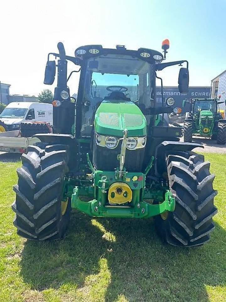 John Deere 6120m - Трактор: снимка 2 John Deere 6120m - Трактор: снимка 2