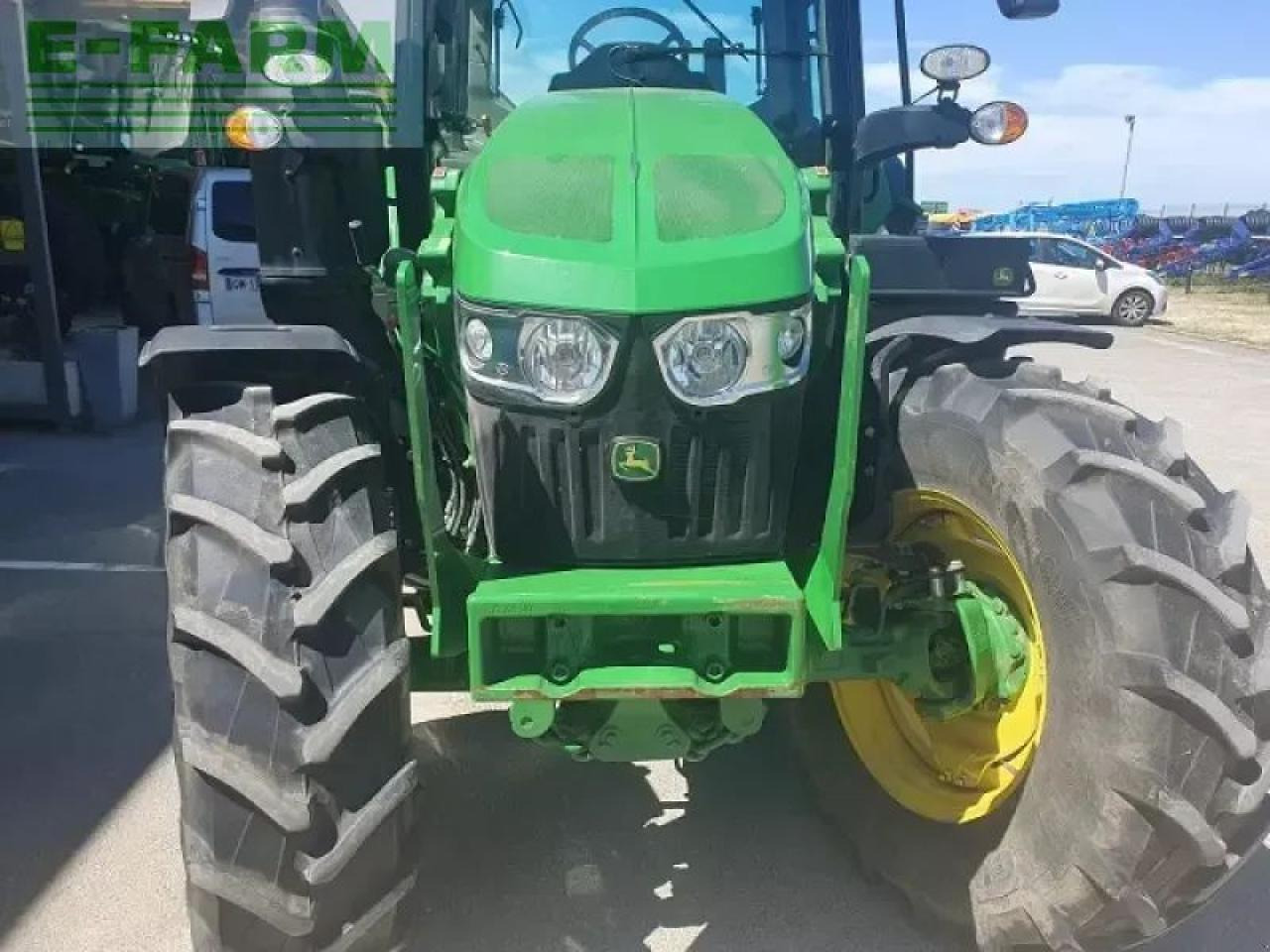 Трактор John Deere 6120m: снимка 7 Трактор John Deere 6120m: снимка 7