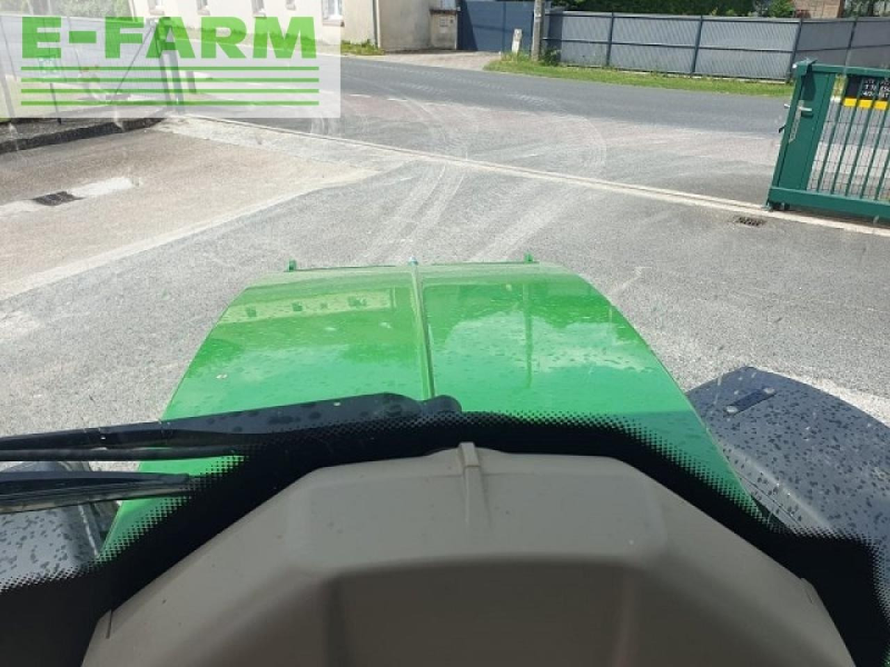 Трактор John Deere 6120m: снимка 9 Трактор John Deere 6120m: снимка 9