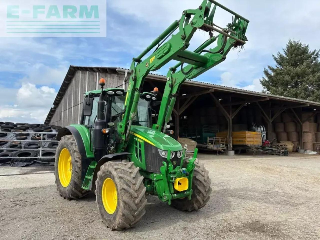 John Deere 6120m - Трактор: снимка 2 John Deere 6120m - Трактор: снимка 2