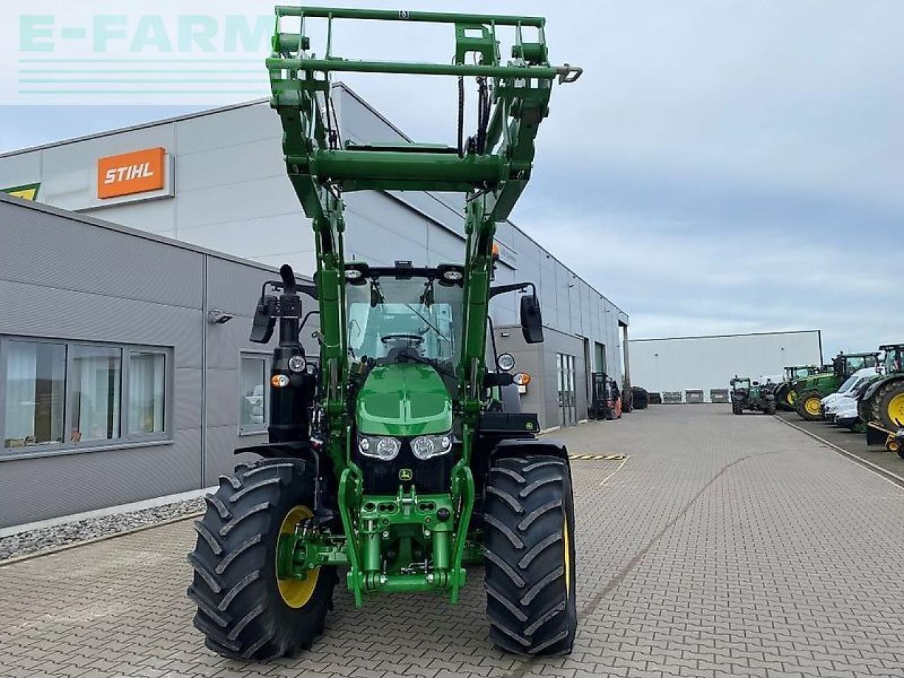 John Deere 6120m mit frontlader 623r - Трактор: снимка 5 John Deere 6120m mit frontlader 623r - Трактор: снимка 5