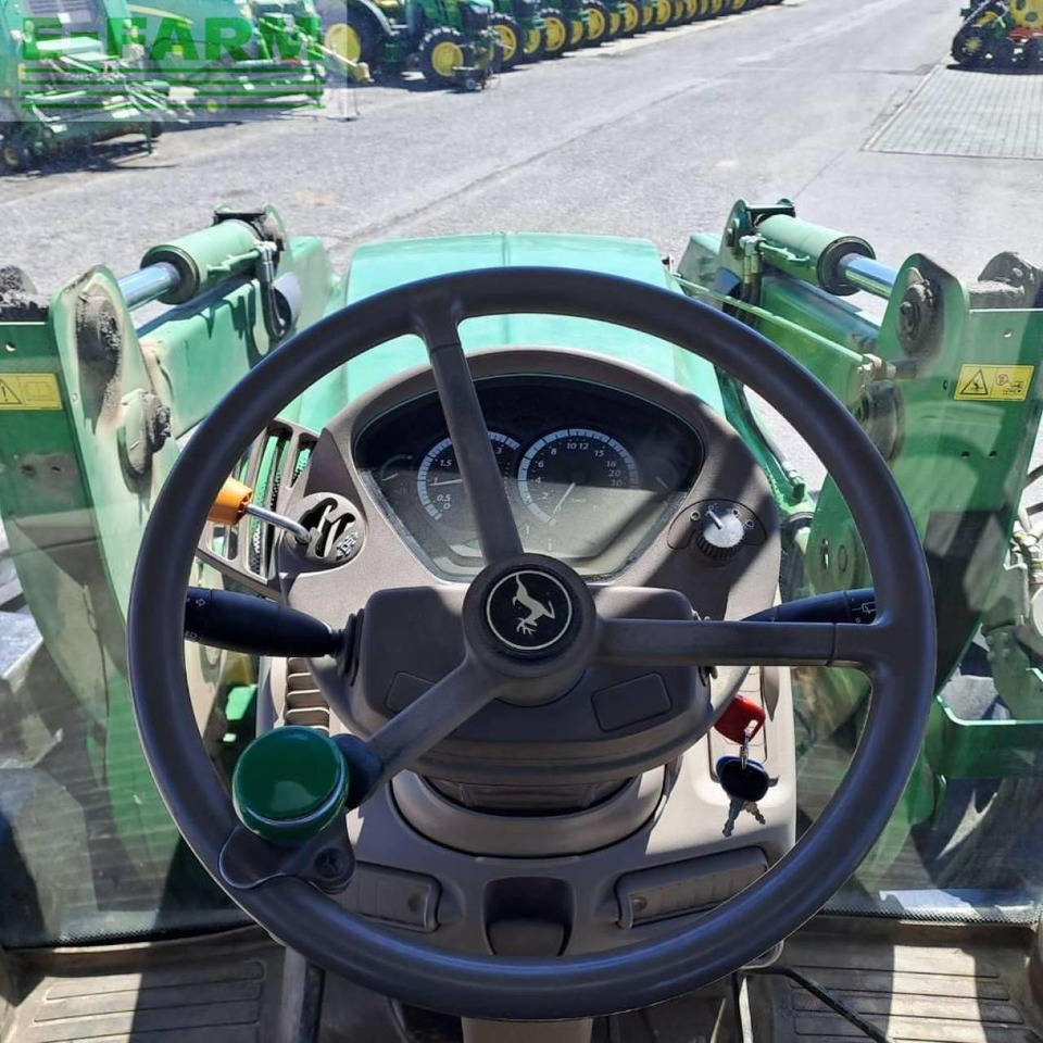 Трактор John Deere 6125 r: снимка 7 Трактор John Deere 6125 r: снимка 7