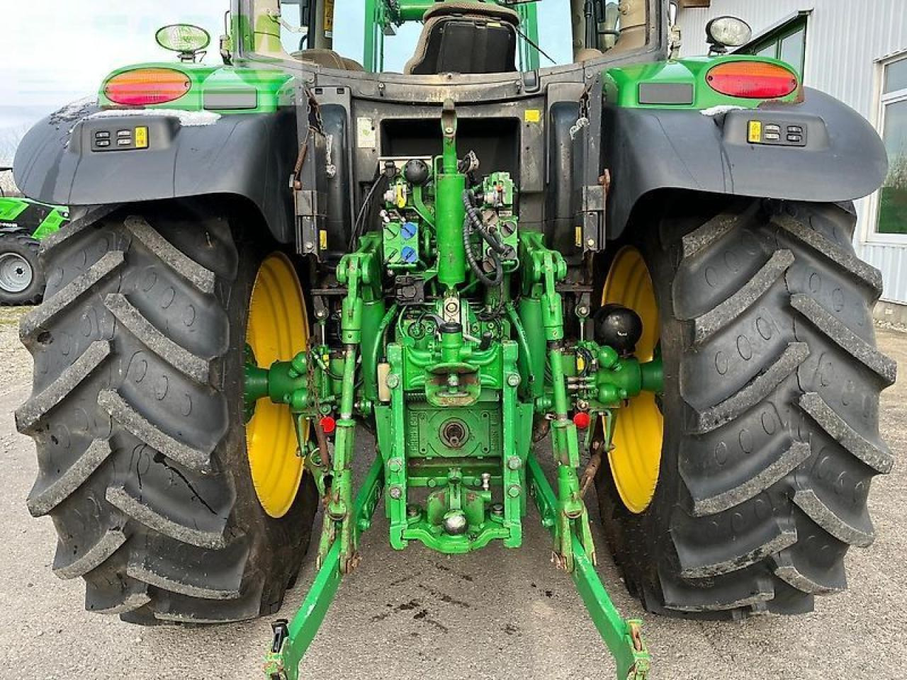 John Deere 6125r - Трактор: снимка 5 John Deere 6125r - Трактор: снимка 5
