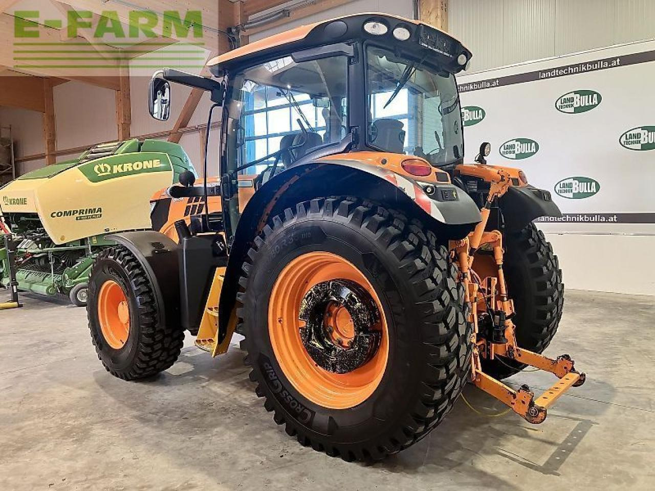 John Deere 6125r - Трактор: снимка 4 John Deere 6125r - Трактор: снимка 4