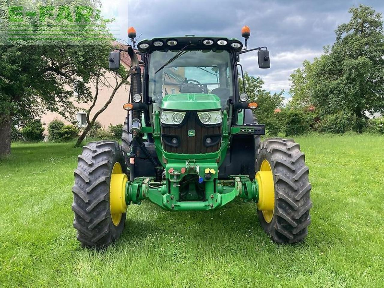 John Deere 6125r - Трактор: снимка 4 John Deere 6125r - Трактор: снимка 4