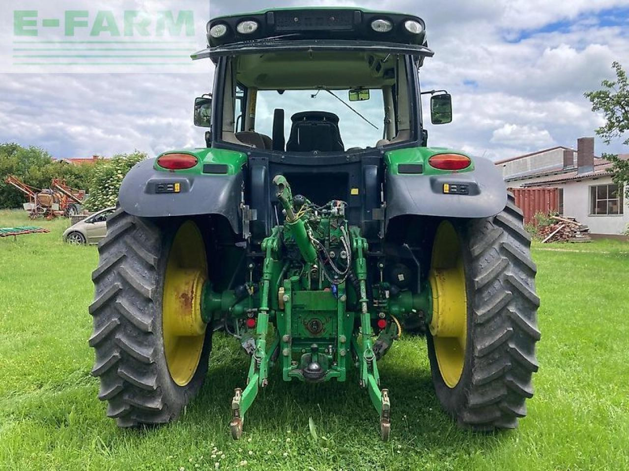 John Deere 6125r - Трактор: снимка 2 John Deere 6125r - Трактор: снимка 2