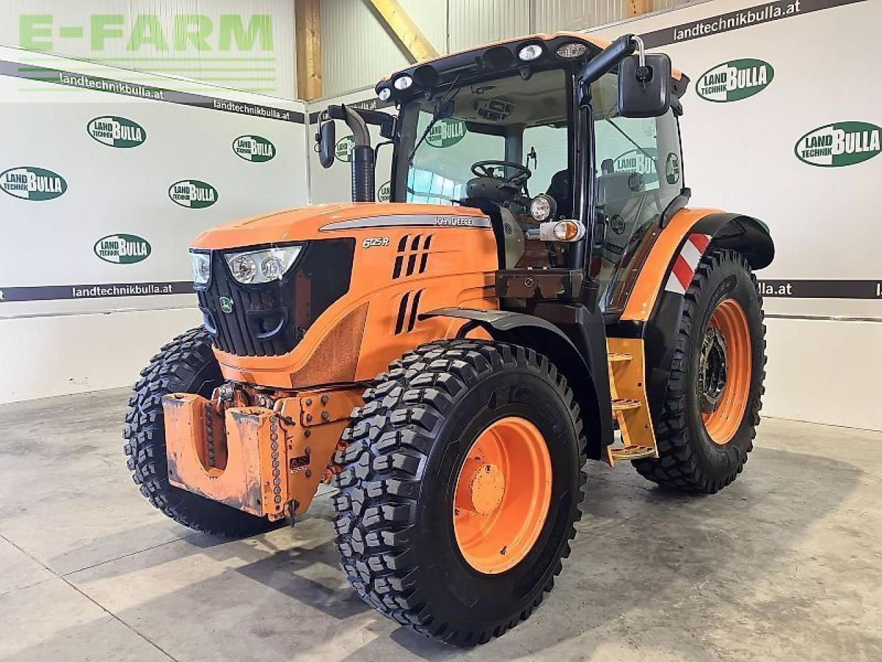 John Deere 6125r - Трактор: снимка 1 John Deere 6125r - Трактор: снимка 1
