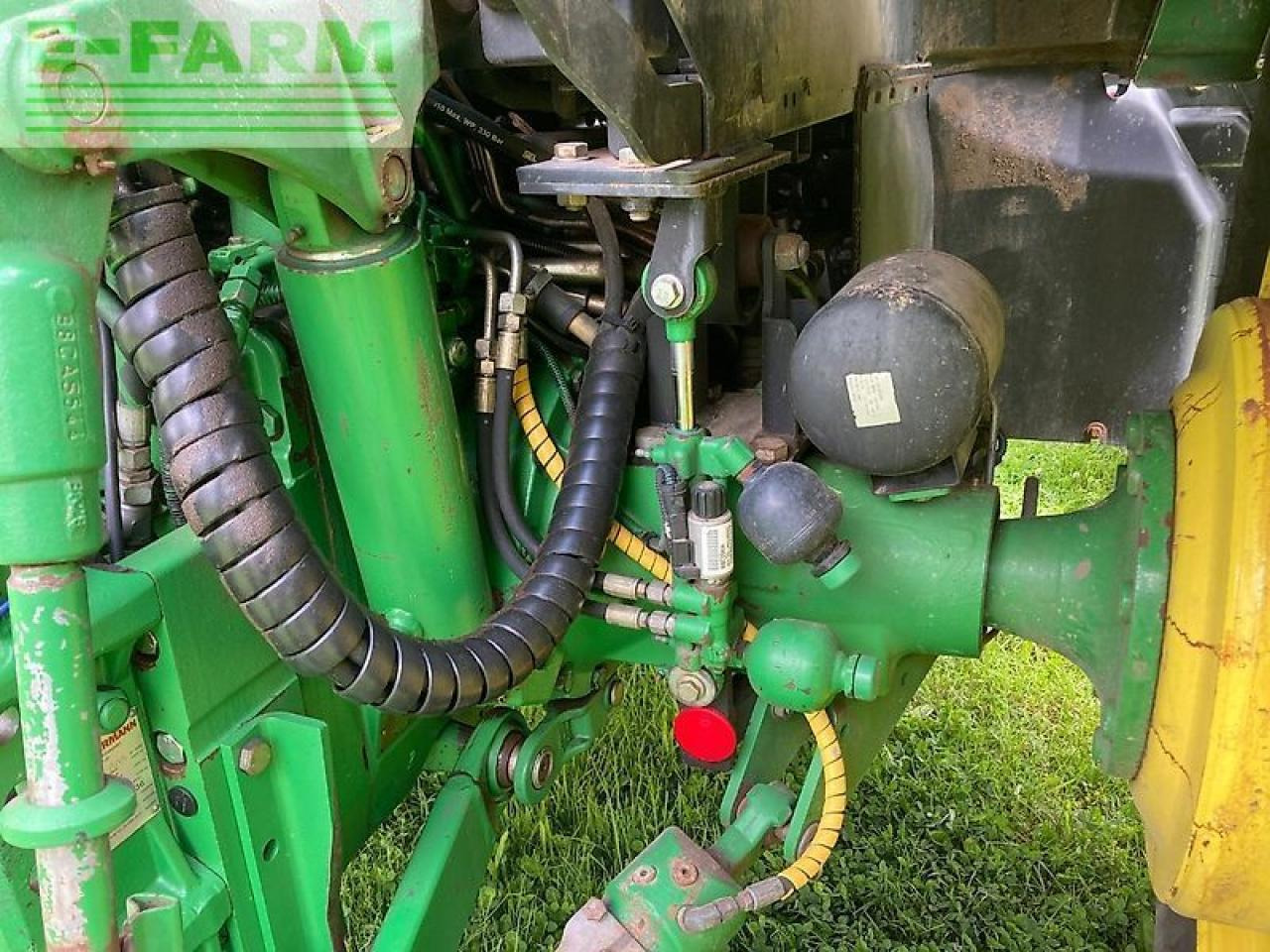 John Deere 6125r - Трактор: снимка 5 John Deere 6125r - Трактор: снимка 5