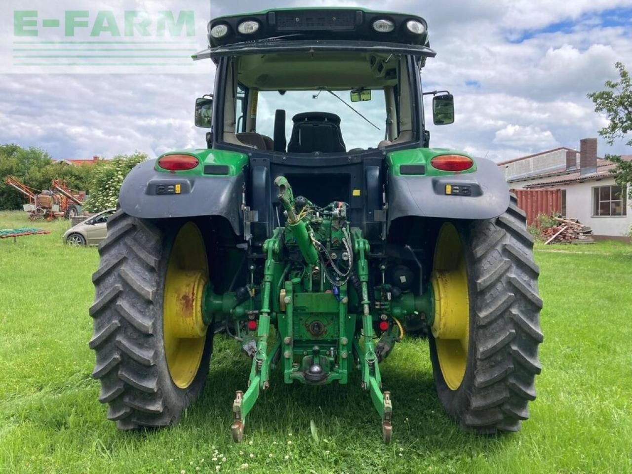 John Deere 6125r - Трактор: снимка 2 John Deere 6125r - Трактор: снимка 2