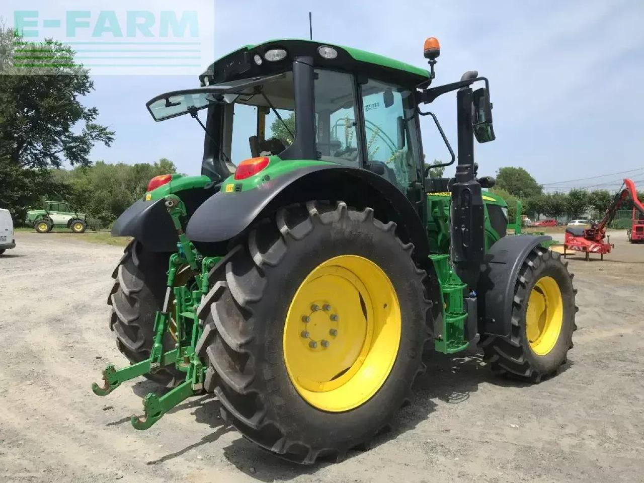John Deere 6130 m - Трактор: снимка 3 John Deere 6130 m - Трактор: снимка 3