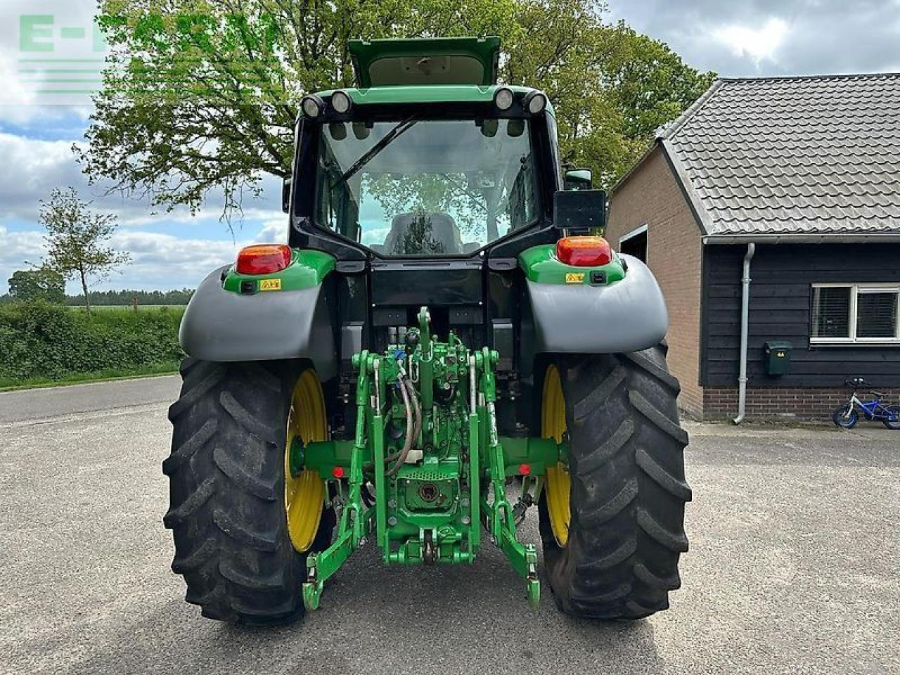 John Deere 6130m pq+ - Трактор: снимка 4 John Deere 6130m pq+ - Трактор: снимка 4