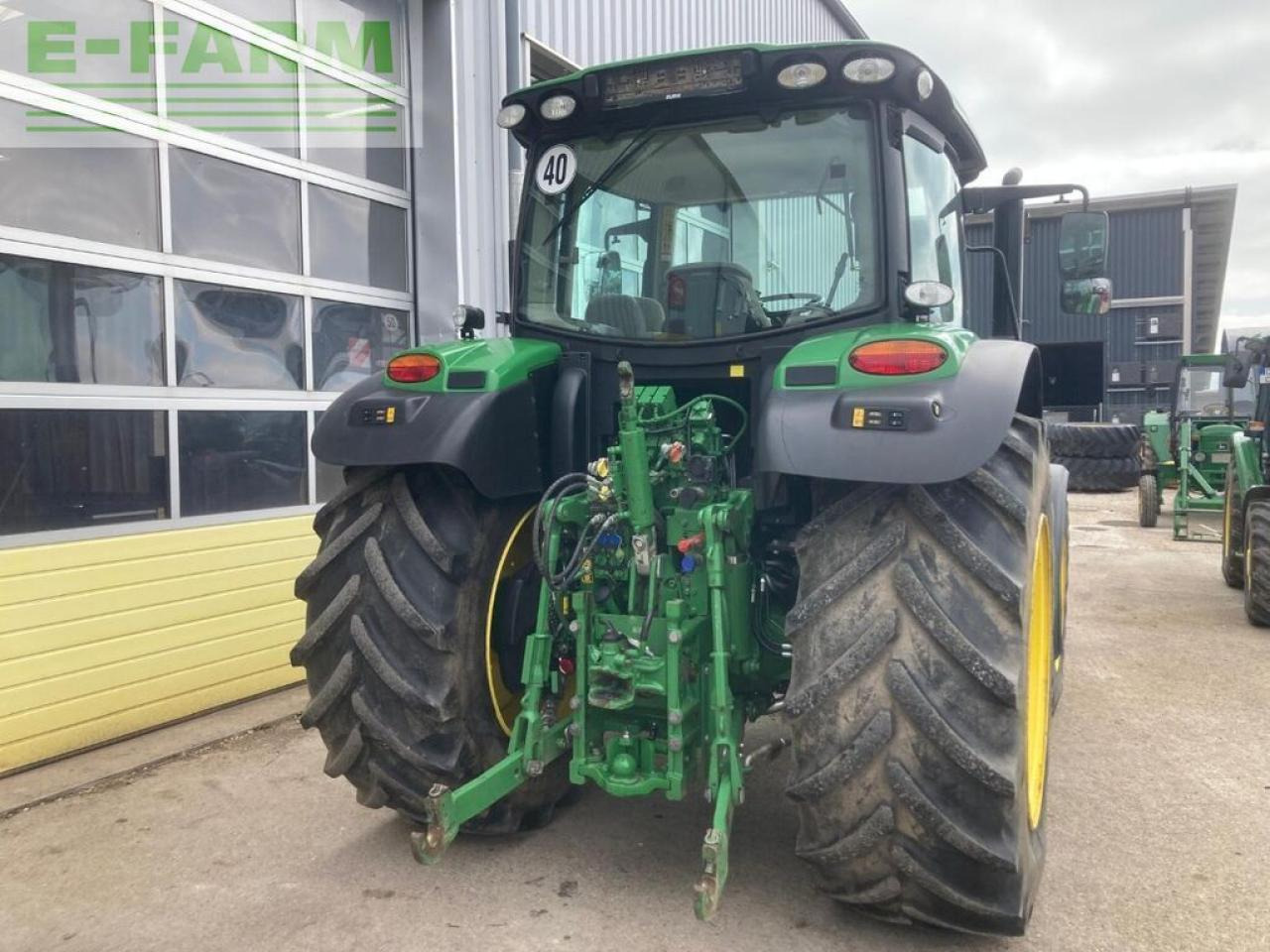 John Deere 6130r - Трактор: снимка 5 John Deere 6130r - Трактор: снимка 5