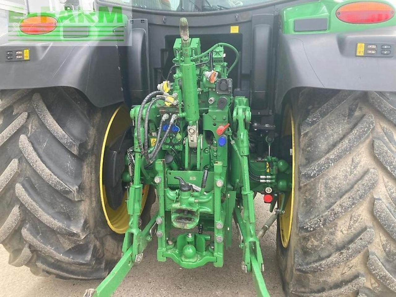 John Deere 6130r - Трактор: снимка 5 John Deere 6130r - Трактор: снимка 5
