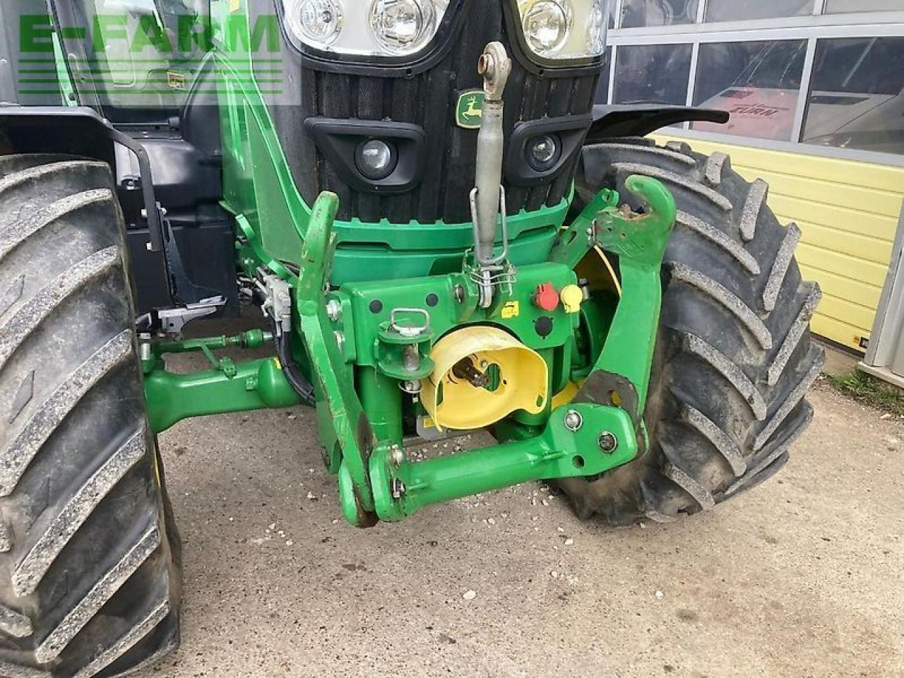 John Deere 6130r - Трактор: снимка 3 John Deere 6130r - Трактор: снимка 3