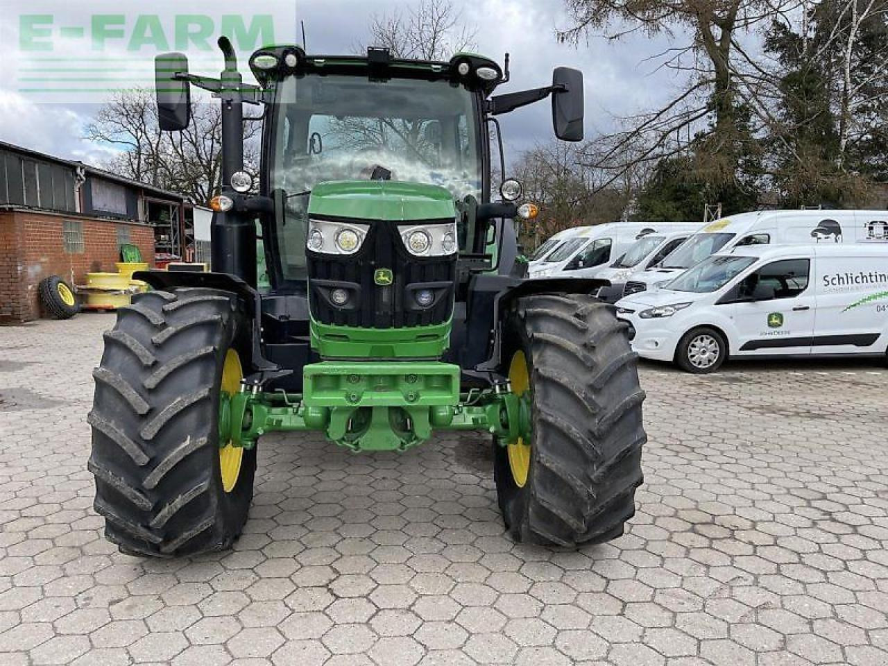 John Deere 6130r - Трактор: снимка 3 John Deere 6130r - Трактор: снимка 3