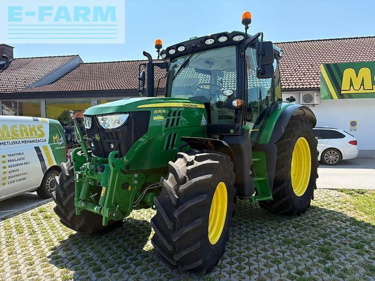John Deere 6130r - Трактор: снимка 1 John Deere 6130r - Трактор: снимка 1