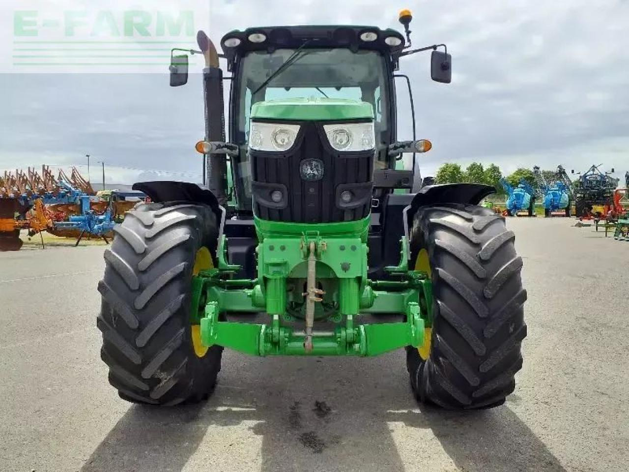 John Deere 6140r - Трактор: снимка 3 John Deere 6140r - Трактор: снимка 3