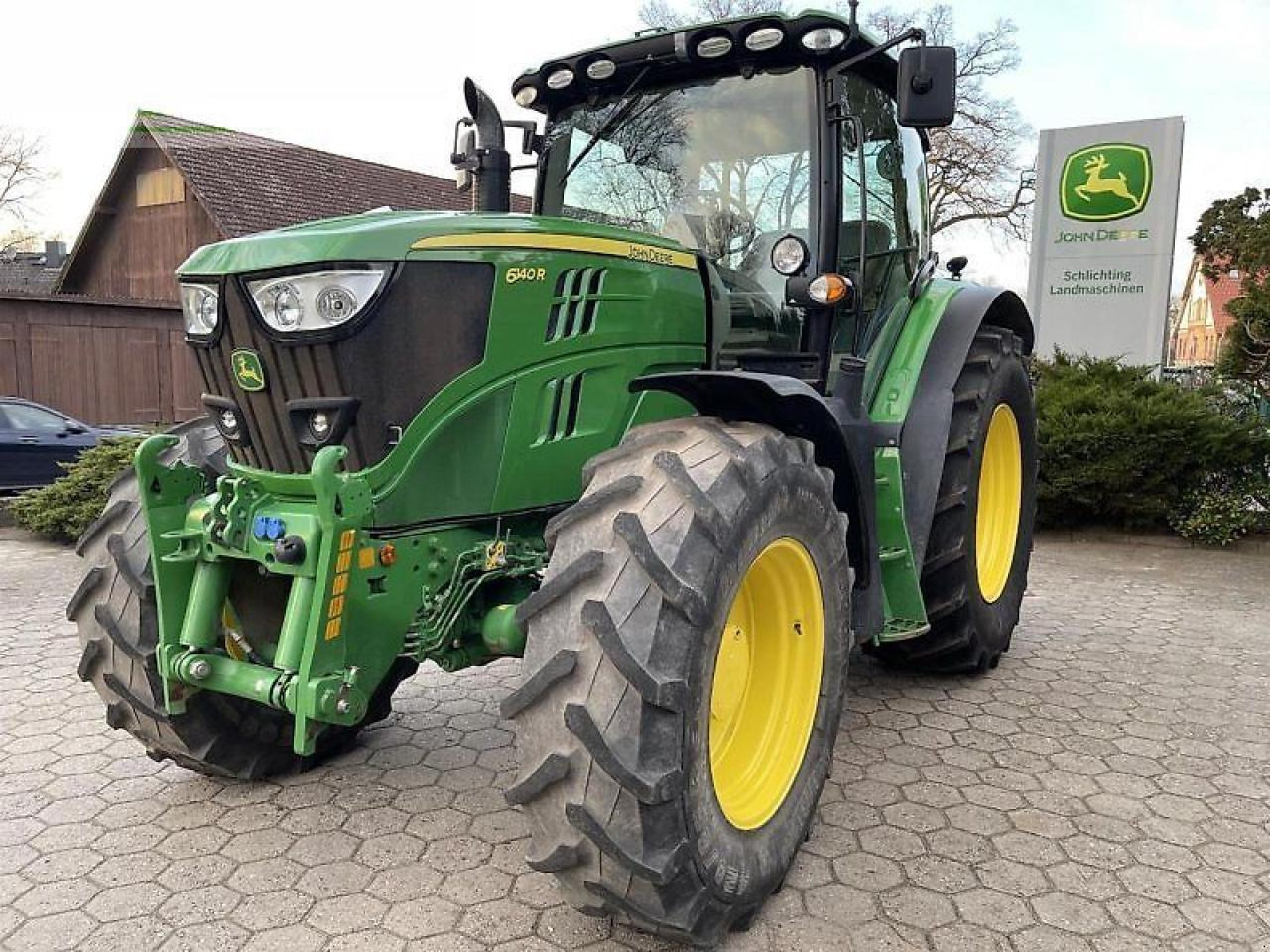 Трактор John Deere 6140r dd 40: снимка 9