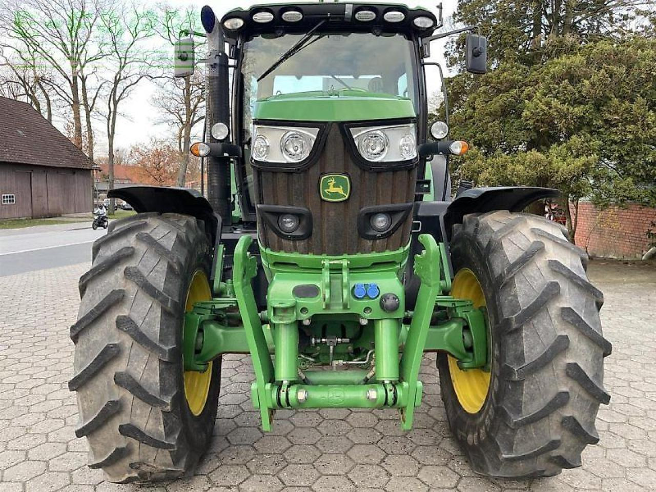 Трактор John Deere 6140r dd 40: снимка 10