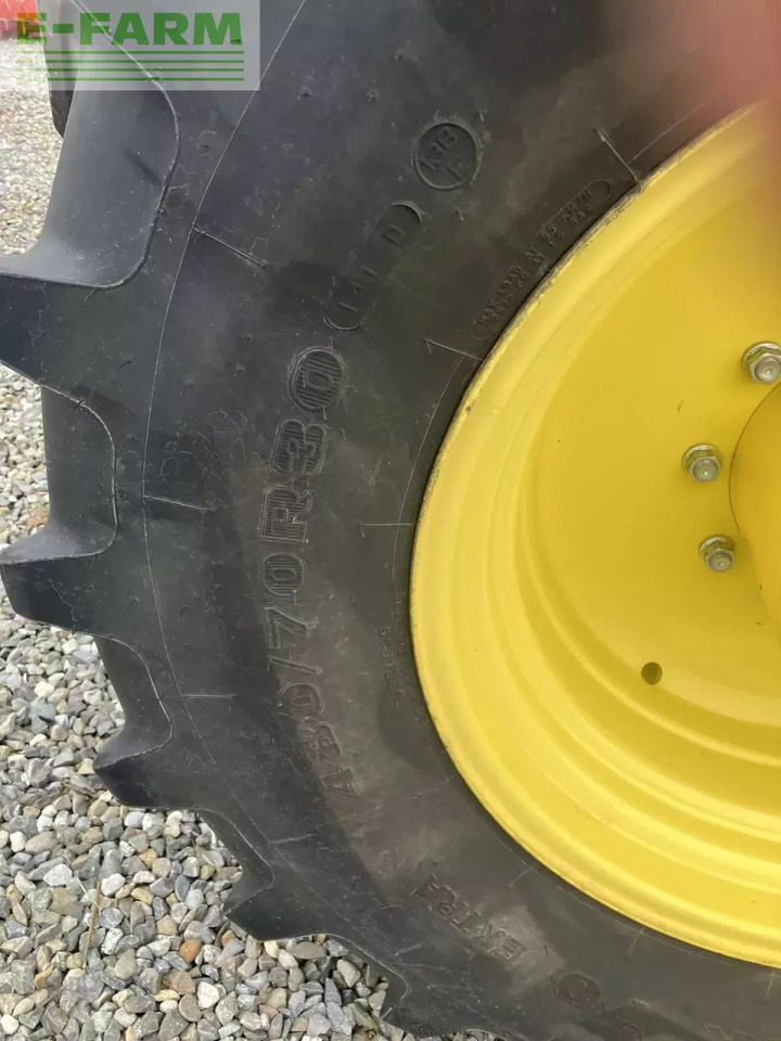 Трактор John Deere 6145r: снимка 6