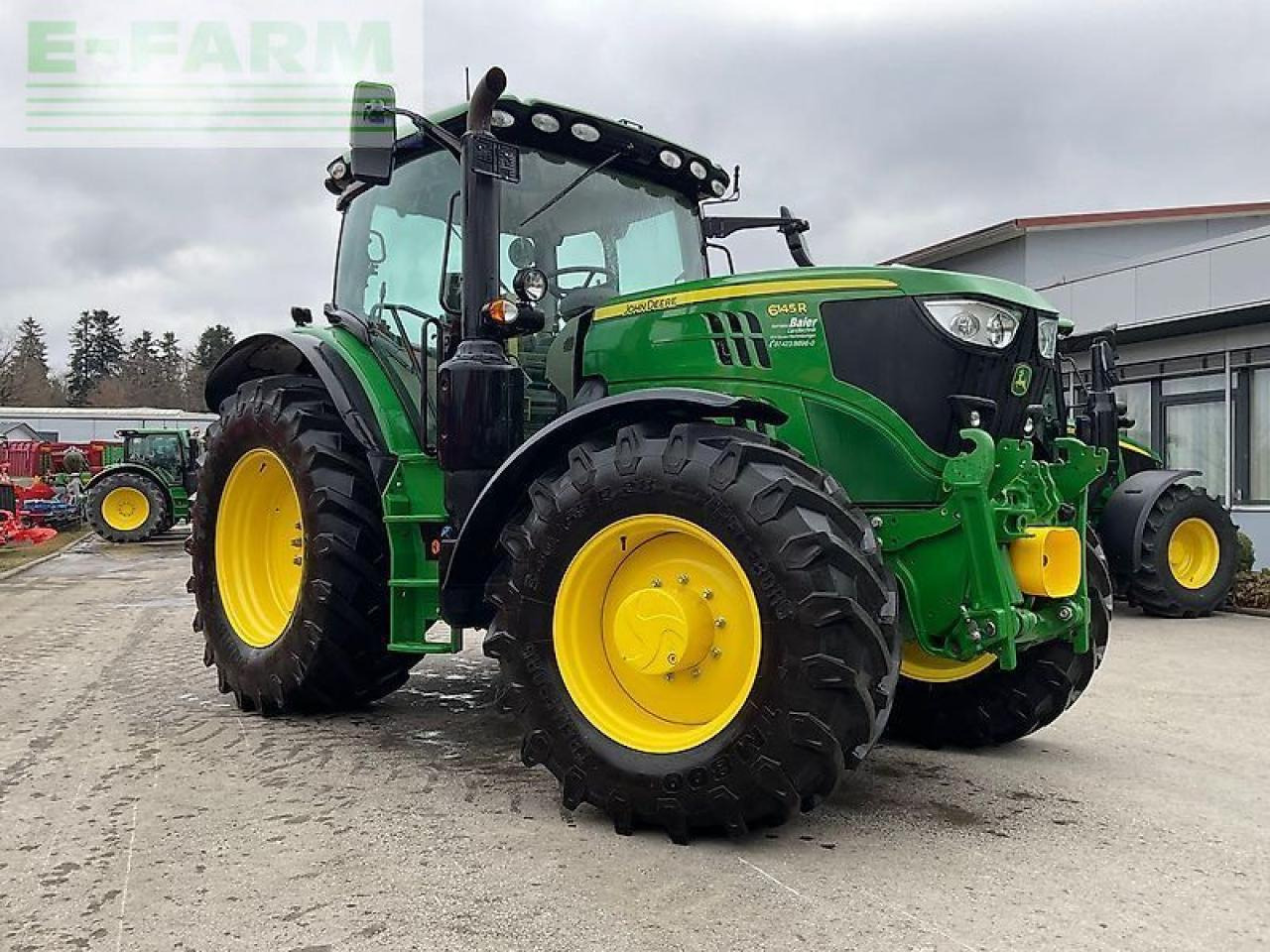 John Deere 6145r - Трактор: снимка 2 John Deere 6145r - Трактор: снимка 2
