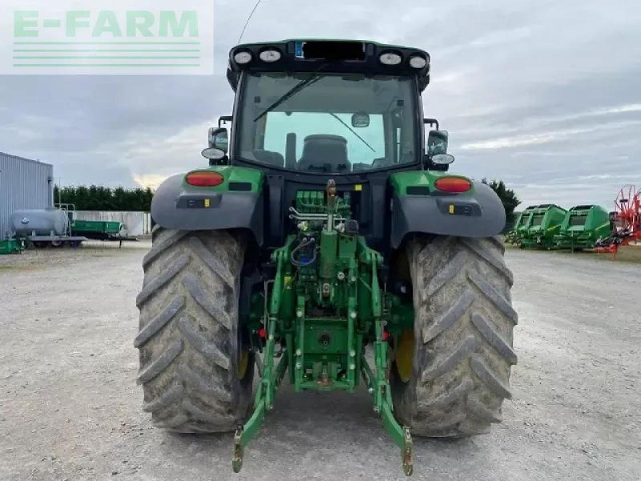 Трактор John Deere 6145r: снимка 6 Трактор John Deere 6145r: снимка 6